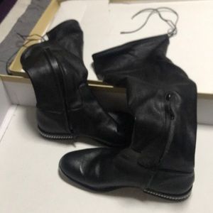 Woman shoes